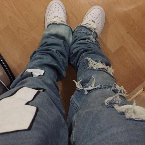 Custom Jeans - Picture 4 of 11